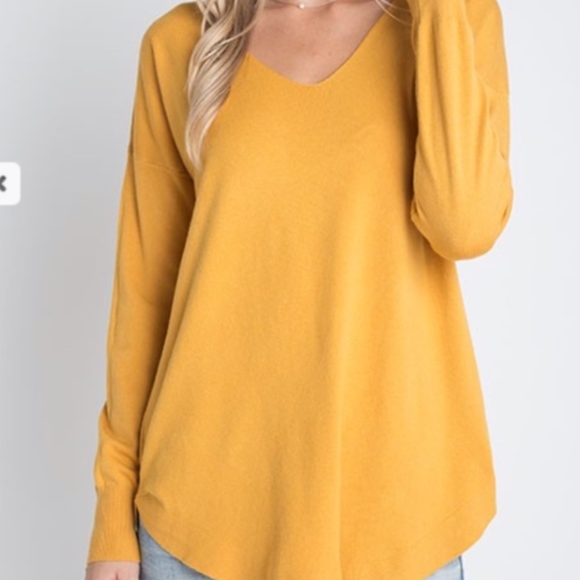 Lace Back Detail sweater - Mustard - Picture 2 of 4